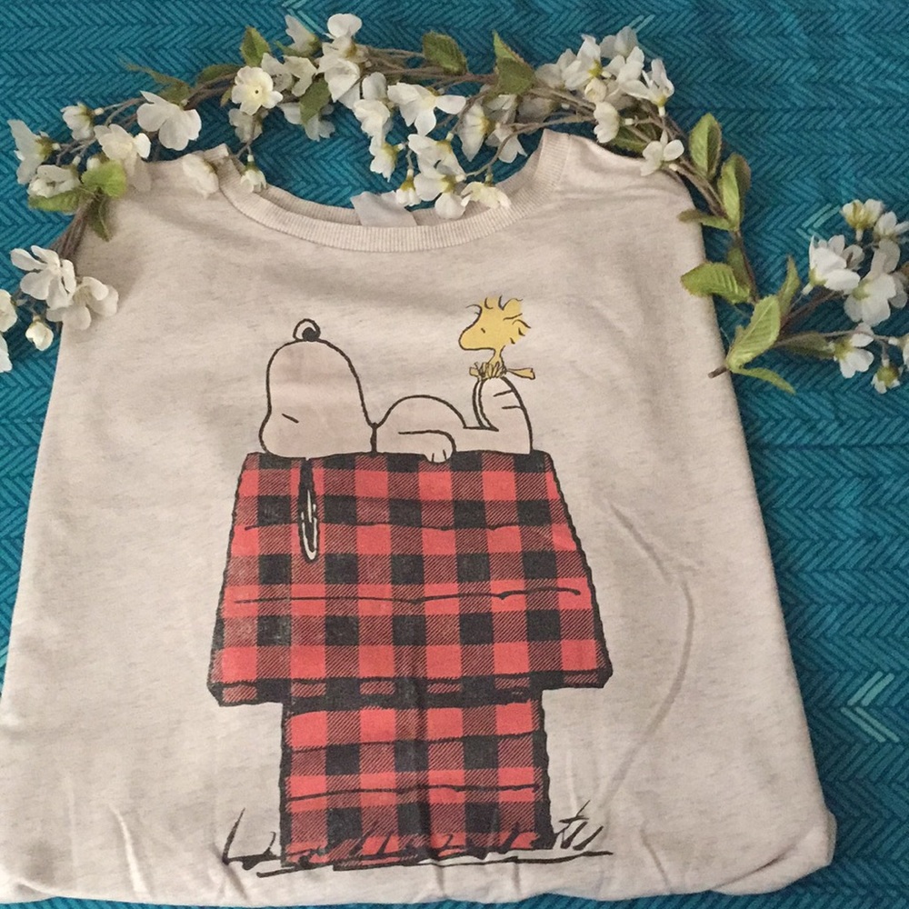 Snoopy sweater